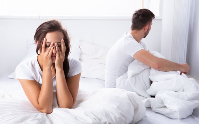 女生下面平常是湿的吗（女性生理知识详解）