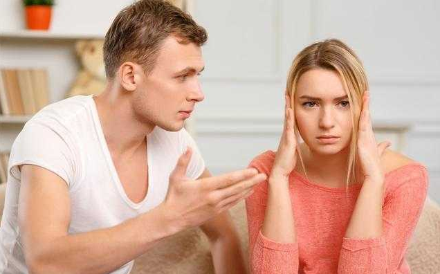 夫妻性欲低下如何应对（如何激起夫妻双方的性欲）