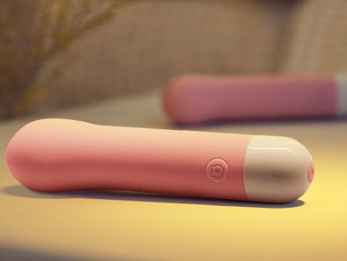 女生怎样使用电动棒（电动棒使用技巧和注意事项）