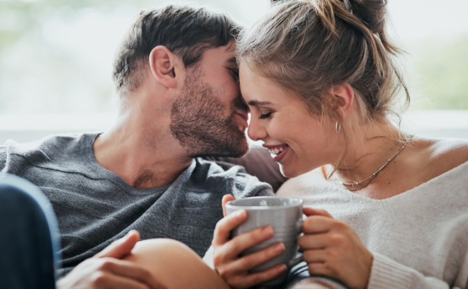 女生想被爱的秘诀和技巧是什么？女生追男生的7种方法