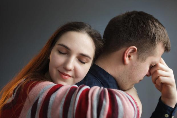 女性穴位保健有哪些好处？女性穴位保健应该如何进行？