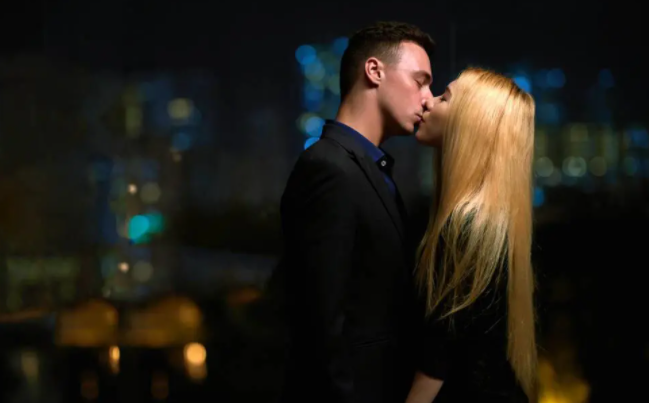 女性为何会发出叫声？探究女性叫声的原因