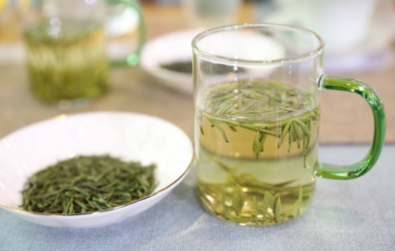 喝什么茶减肥效果最好女生减肥药（科学有效的减肥方法）
