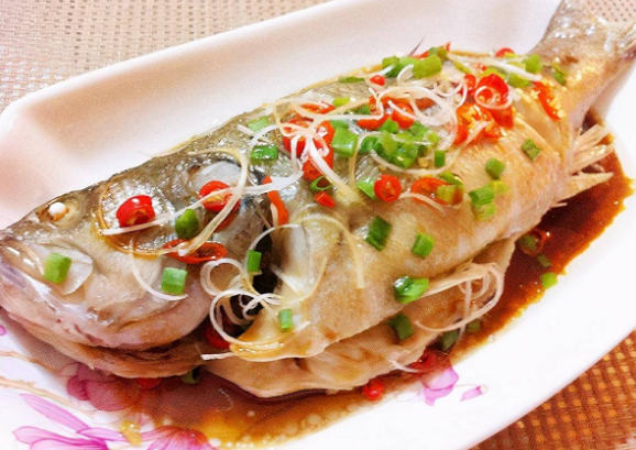 女生吃什么可以瘦胸？科学瘦胸食谱大公开