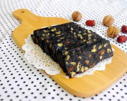 固元膏的功效与作用(同仁堂固元膏的功效与作用)