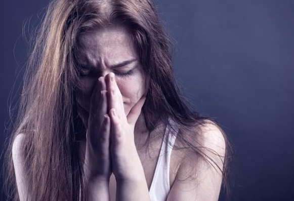 为什么女生加紧双腿?揭秘她们的真实想法