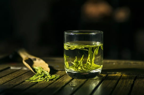 青梅绿茶的功效与作用（清热解毒！）