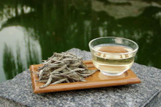 白茶冲泡方式方法（白茶怎么冲泡方法）