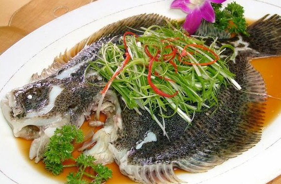 女生两个月减脂（科学饮食和运动计划）