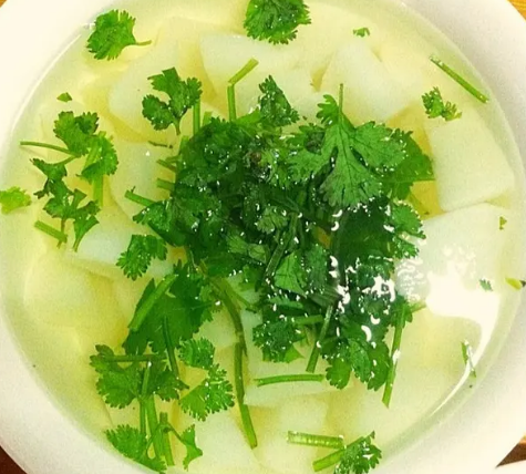 香菜煮水神奇功效有哪些（2种人不宜食用香菜）