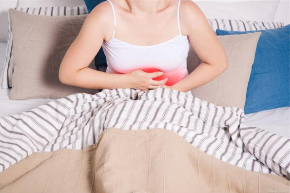 女性保健如何调理胃病好的快（小心加班熬夜导致胃病）