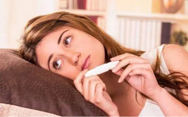 女性保健姨妈来了吃它就是找虐（女人在特殊时期要保重身体）