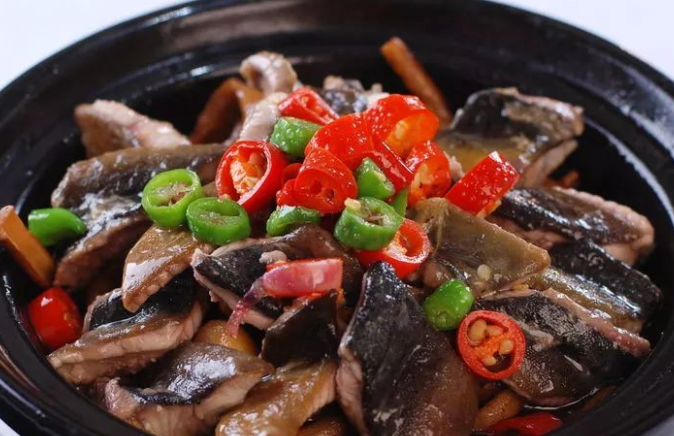 备孕期吃黄鳝能提高精子质量吗（备孕能吃黄鳝泥鳅吗）