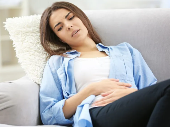 女性保健哪些因素易致月经不调（经期自我保健有哪些原则）