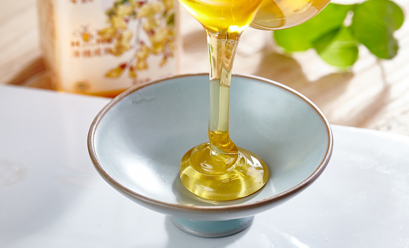 女性营养饮食每天喝蜂蜜好不好（蜂蜜的适用人群有哪些）