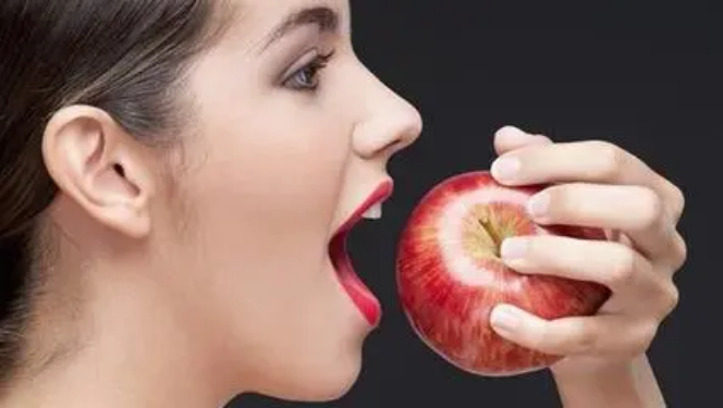 最快的懒人减肥法（详解小妙招让你受益匪浅）