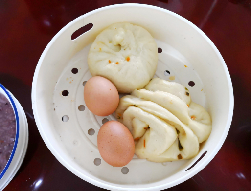 21天减肥法食谱（让你真正享受减肥成效与乐趣）