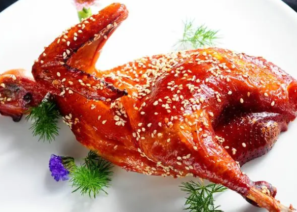 男孩睾丸小吃什么食物（四个方面一定要注意）