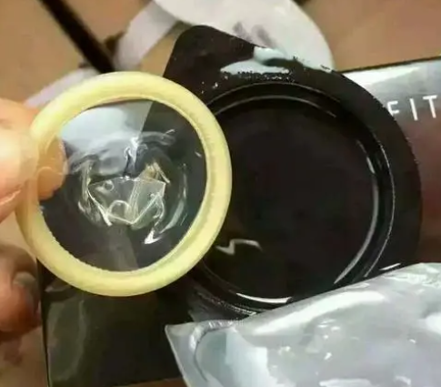 DB避孕套保质期是多久（db避孕套保质期是多久啊）