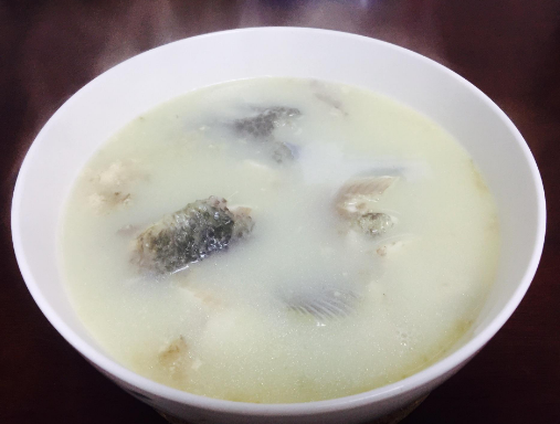秋季养生汤有哪些（分享4道养生食谱）