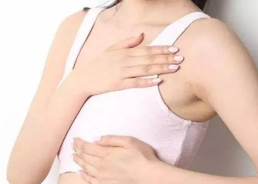 保持乳房高耸的秘诀是什么（经常按摩可以让乳房更坚挺吗）
