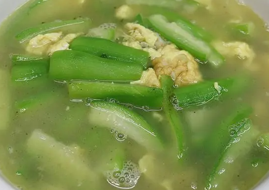 丝瓜的食疗养生功效有哪些（丝瓜的食疗功效介绍）