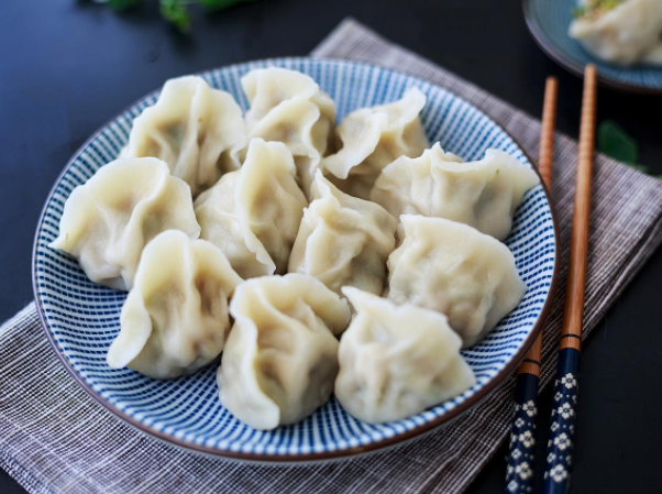 为什么立秋要吃饺子（立秋节气饮食还有什么习俗）