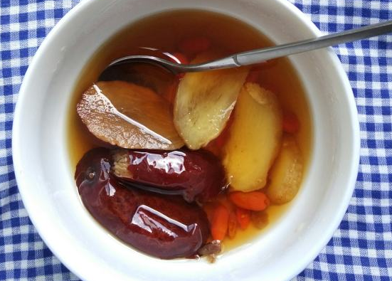 什么食物可以催月经（催月经吃什么食物效果好）