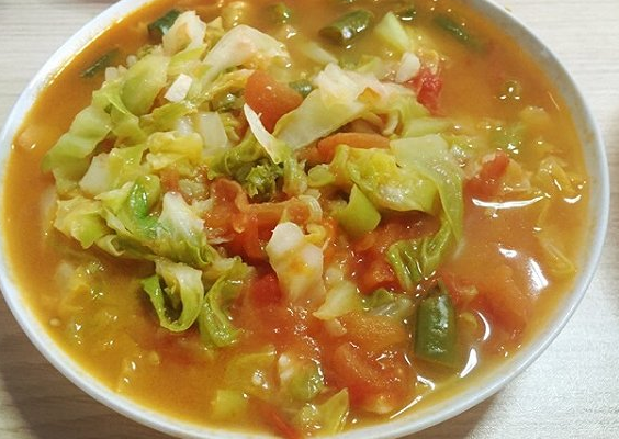 什么食物既能满足胃口还能治病（三款养颜生发食谱推荐）
