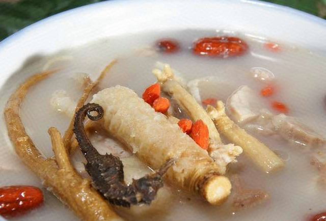 冬天到底吃什么参更好（冬季吃这种参最养人）