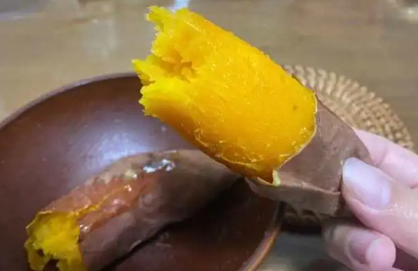 冬季养生食物怎么吃好（冬季宜吃热量高的食物）