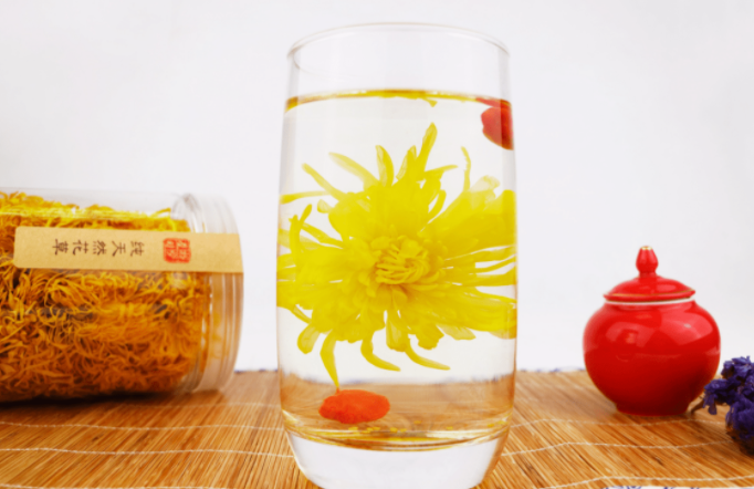 冬季调养身体喝什么茶好（3款花茶冬季调理身体作用妙）