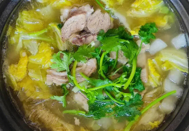 冬季饮食养生吃什么好（冬季如何养生饮食要这样安排）