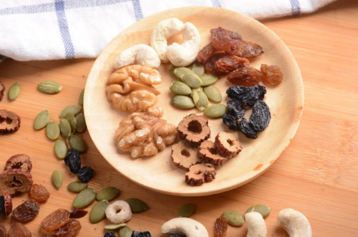 吃什么可以降低胆固醇（推荐这八类食物有效降低胆固醇）
