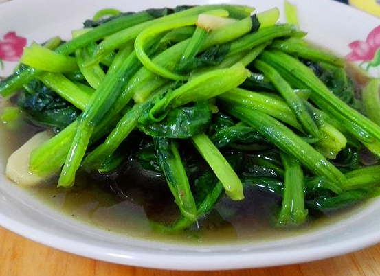 吃什么食物可以保护眼睛（不妨试试这6款食物）