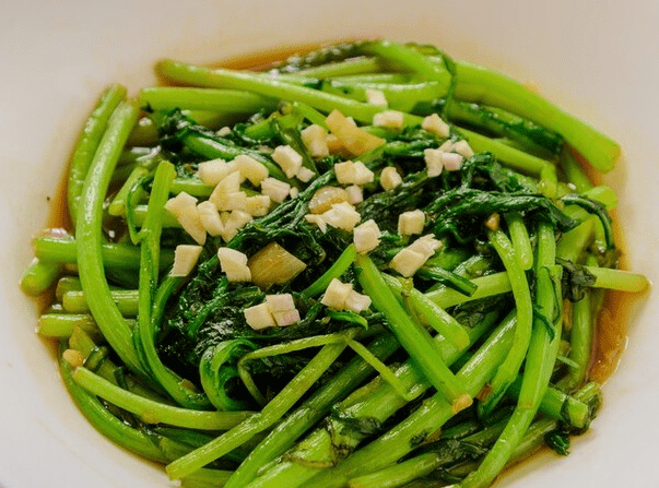哪些食物对眼睛好(常吃这十种食物有益护眼)