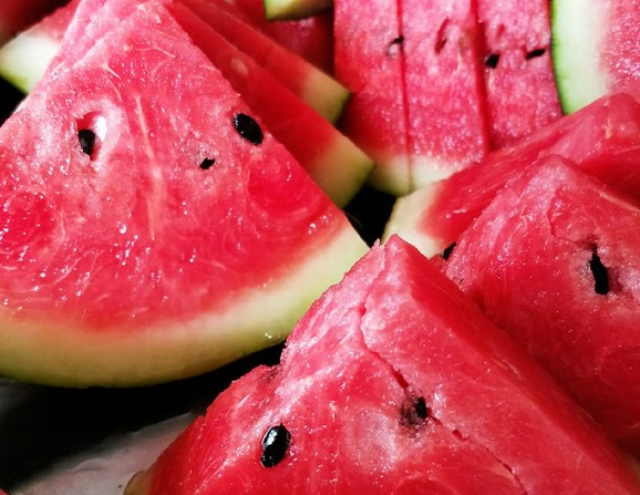 夏季养生食谱（保健防病滋养健康美人）