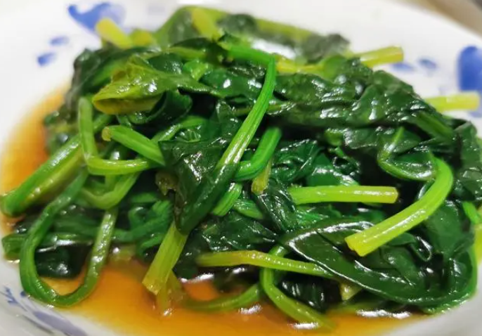 夏季食材中哪些食物排毒效果好（夏季排毒养颜就吃三种食物）