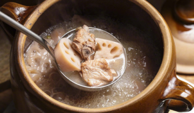 夏至如何养生（夏季饮食起居都要注意）