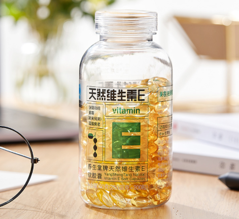 天然维生素e女性服用有什么作用（吃维生素e能养生吗）