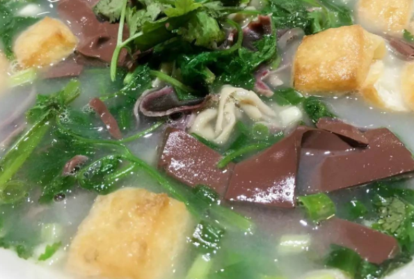 惊蛰养生食谱（推荐鸭血菠菜汤）