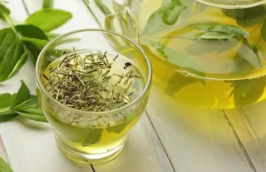 减肥喝什么茶好（常喝这些茶减肥效果更佳）