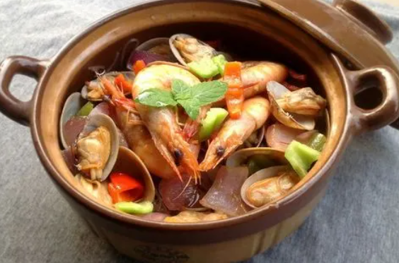 什么食物可以帮助男性补血（男人最快的四个补血方法）