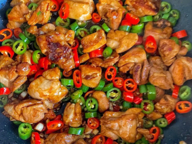 男性皮肤养生食物有哪些？（哪些食物让肌肤越来越好？）