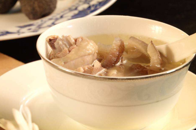 房事中吃什么能助性（盘点最有效的5类助性食物）