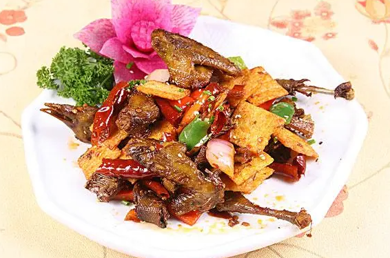 男性吃鸽子肉能壮阳吗（男人吃鸽子肉的5个好处）