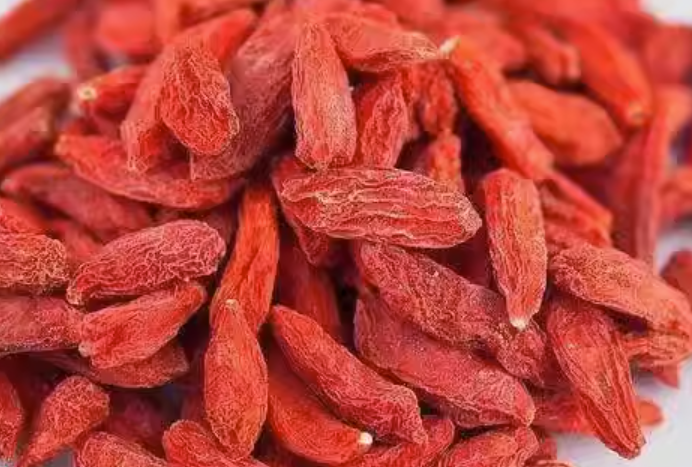 枸杞子的做用(枸杞的作用与功效是什么)