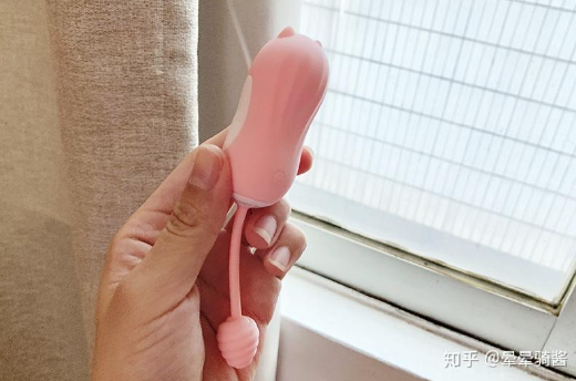 怎么正确的用振动棒（怎样用女用振动棒）