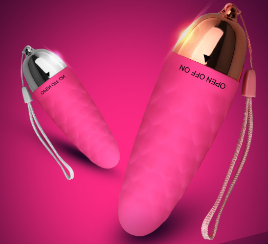 跳蛋乳头抽插（跳蛋乳头抽插）