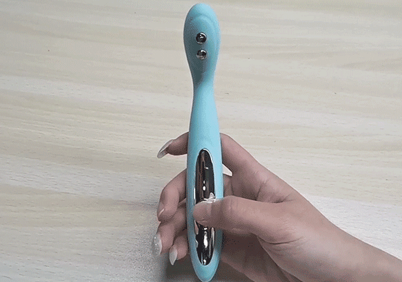 充电式女用阴蒂刺激震动棒